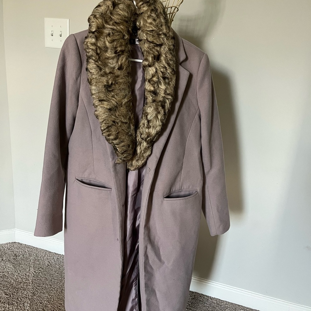 Jennifer Lopez Lavender Faux Fur Collar Coat